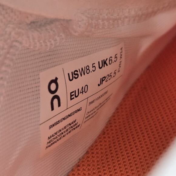 NEW On Cloud The Roger Pro 2 Womens Size 8.5 Court Tennis Shoes White Orange - Picture 10 of 12